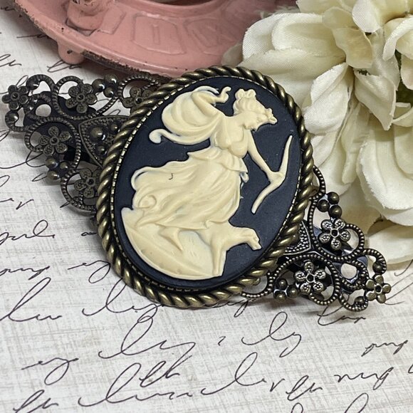 Black Cream Artemis Mythology Greek Goddess Cameo Pin Hair Clip Jewelry Comb - Picture 10 of 10